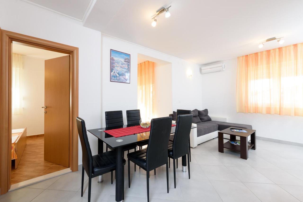 Apartmani Petra Trogir Ngoại thất bức ảnh