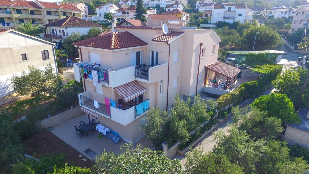 Apartmani Petra Trogir Ngoại thất bức ảnh