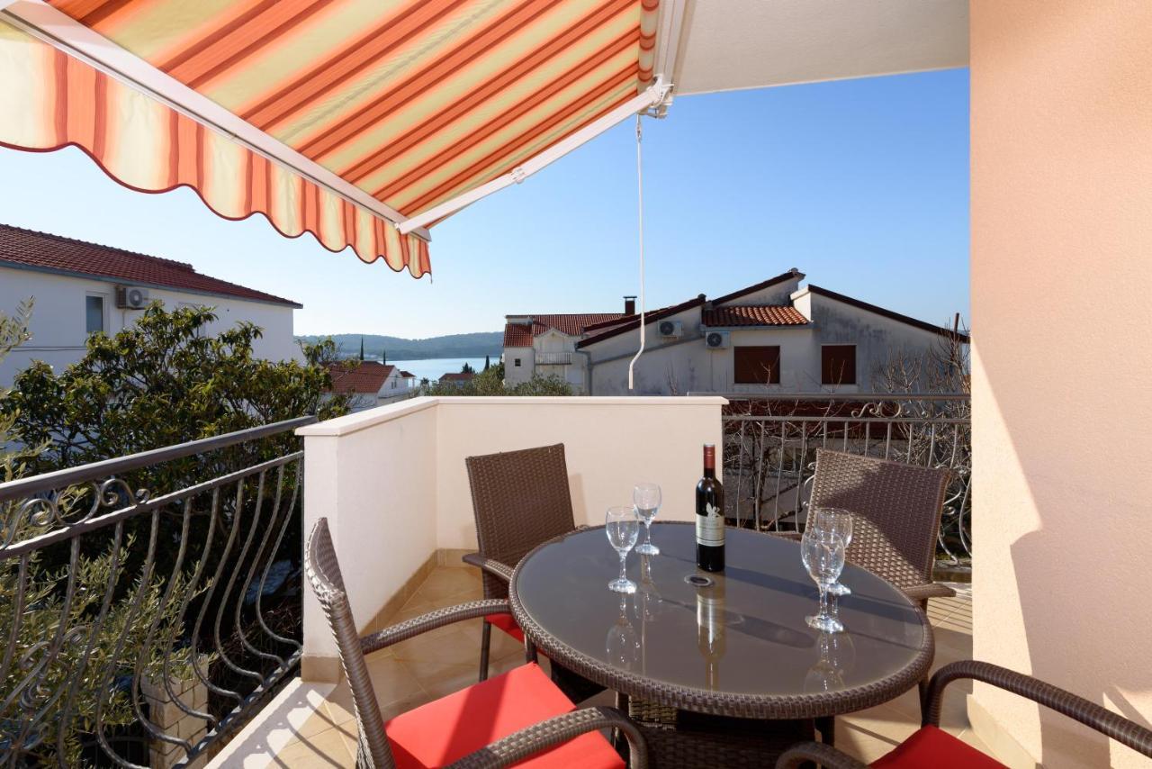 Apartmani Petra Trogir Ngoại thất bức ảnh