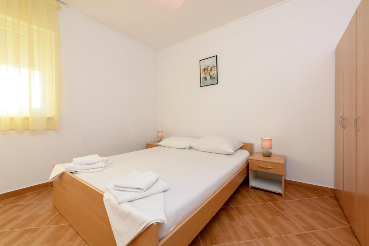 Apartmani Petra Trogir Ngoại thất bức ảnh